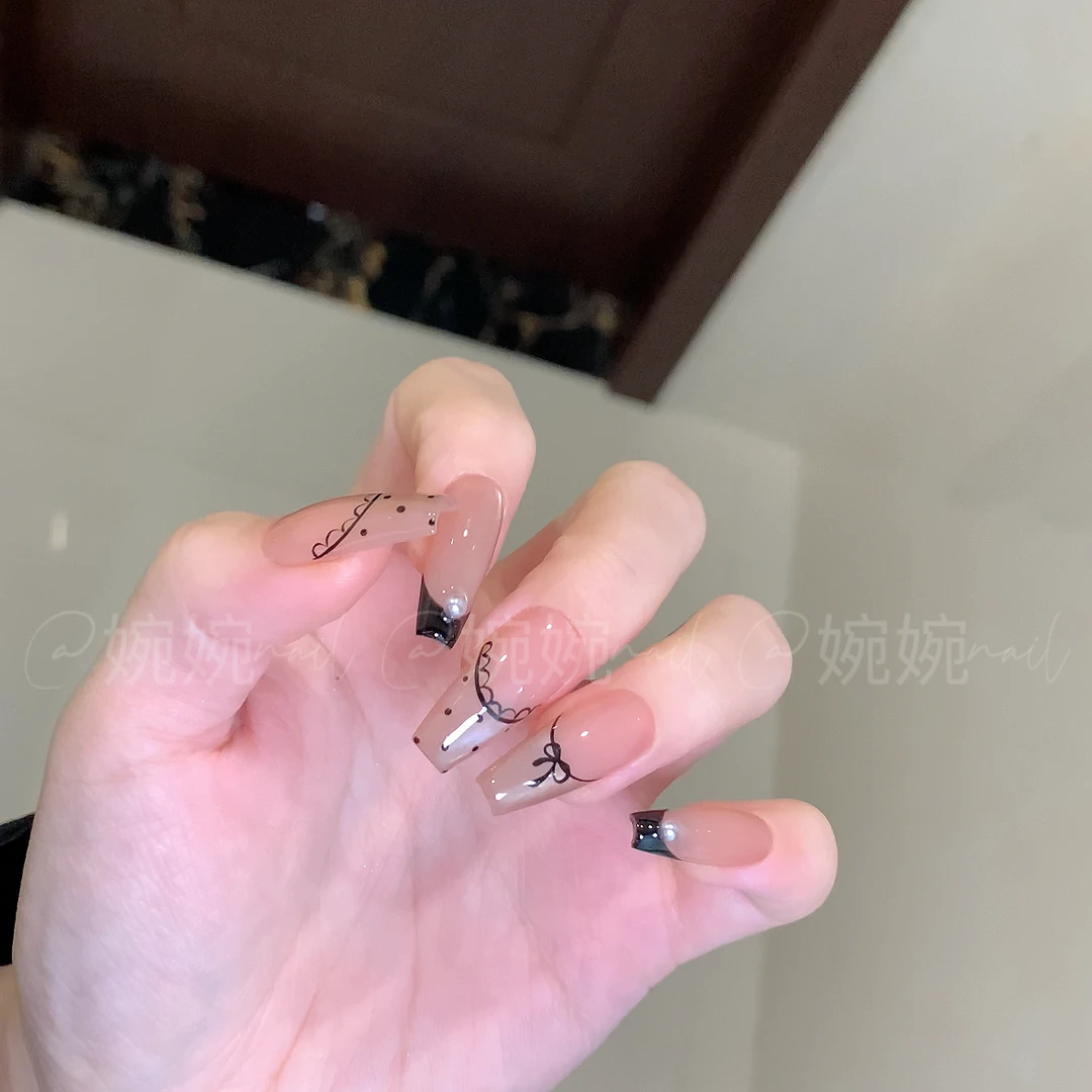 【甜丝绒】纯手工手绘蕾丝法式猫眼甜美气质穿戴甲贴片