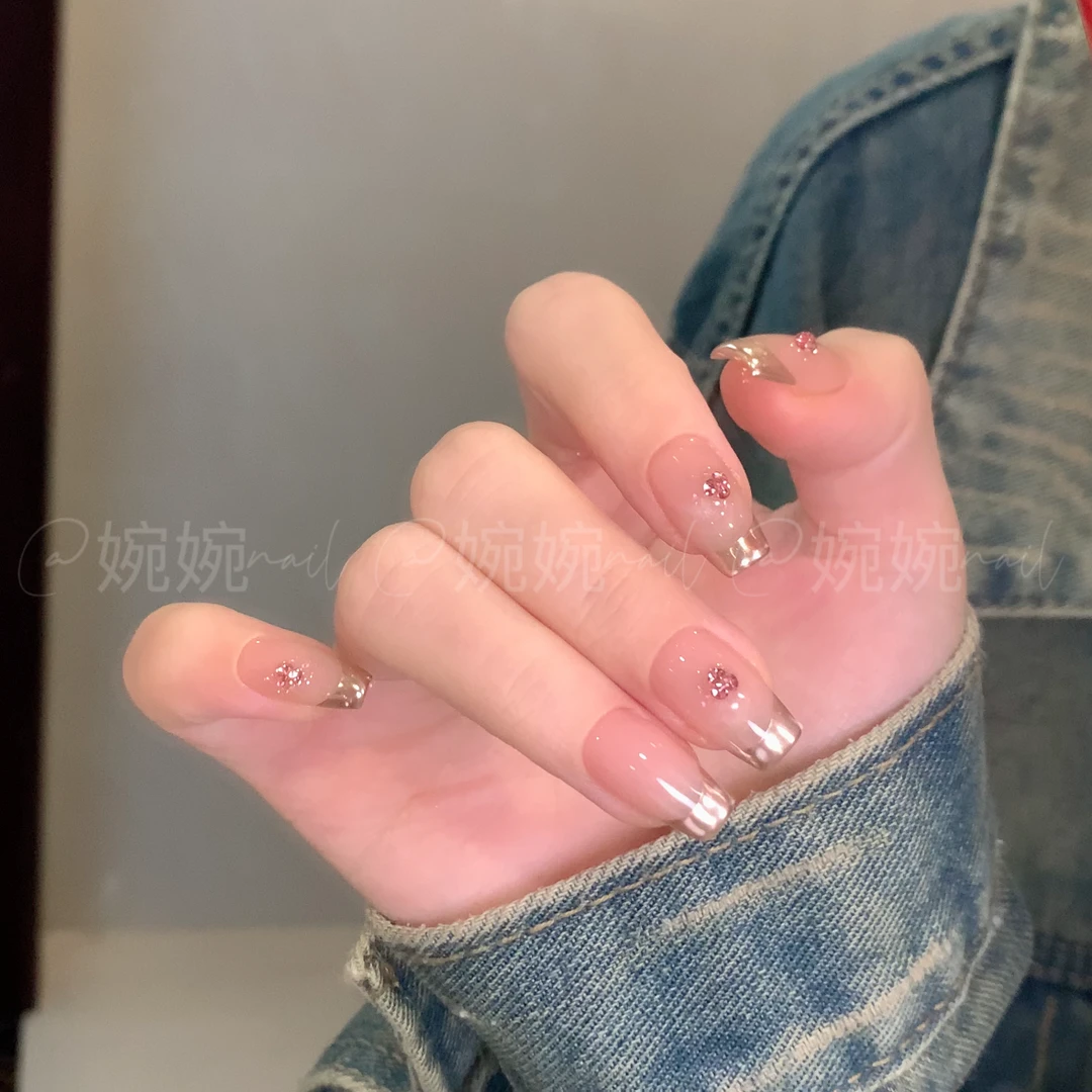 【花漾】纯手工魔镜粉法式猫眼贴钻组合设计穿戴甲贴片