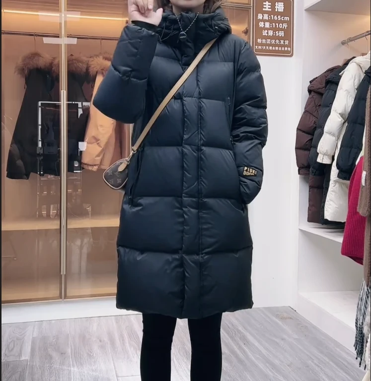 黑金中长款羽绒服鸭绒女款气质时尚连帽宽松加厚保暖韩版秋冬4