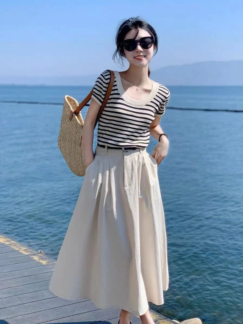 丁丁专属黑白条纹时尚显瘦短袖薄款针织T恤女百搭夏季短款设计感