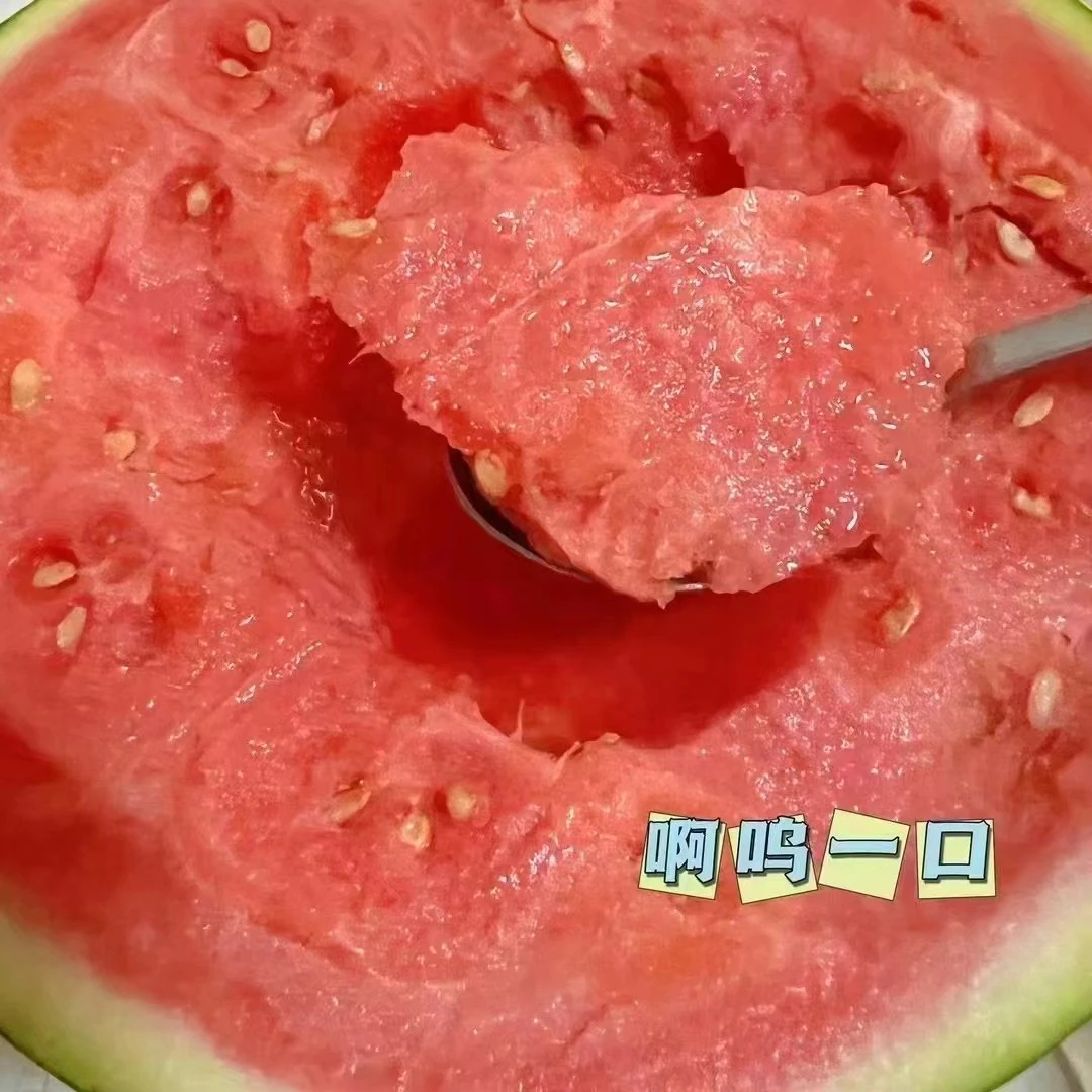 【蓝鲸小掌柜】老李云南麒麟瓜无籽西瓜，单个装5-14斤左右
