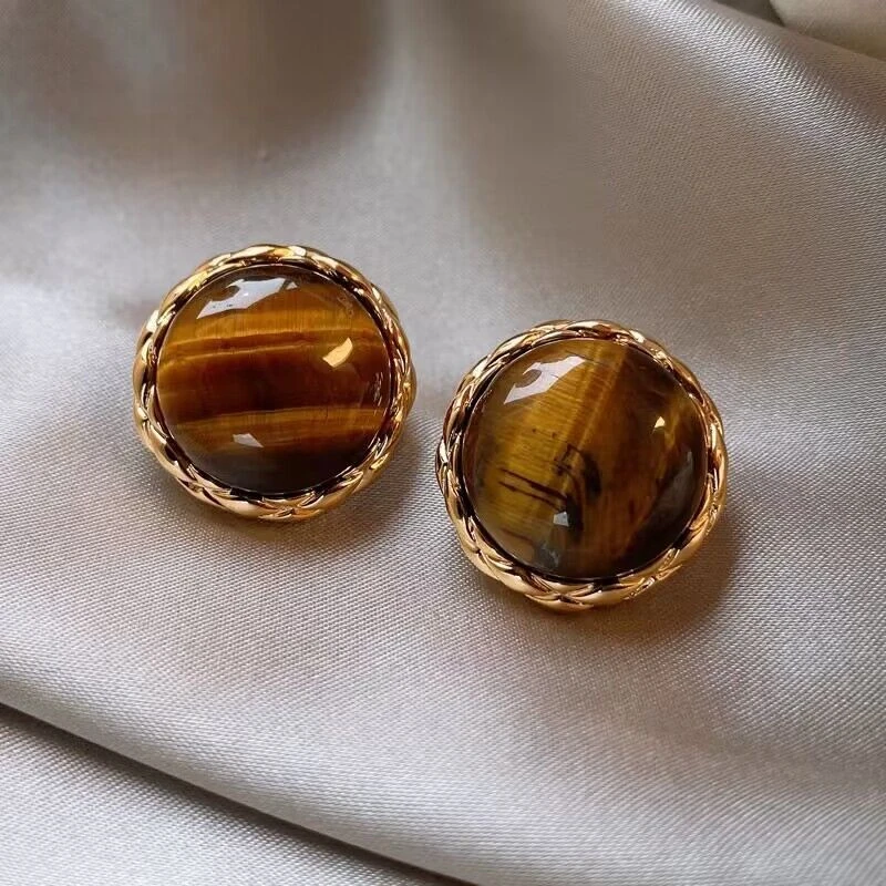 铜合金耳饰 秋冬上新美拉德圆形耳钉女轻奢百搭小众设计感耳饰女