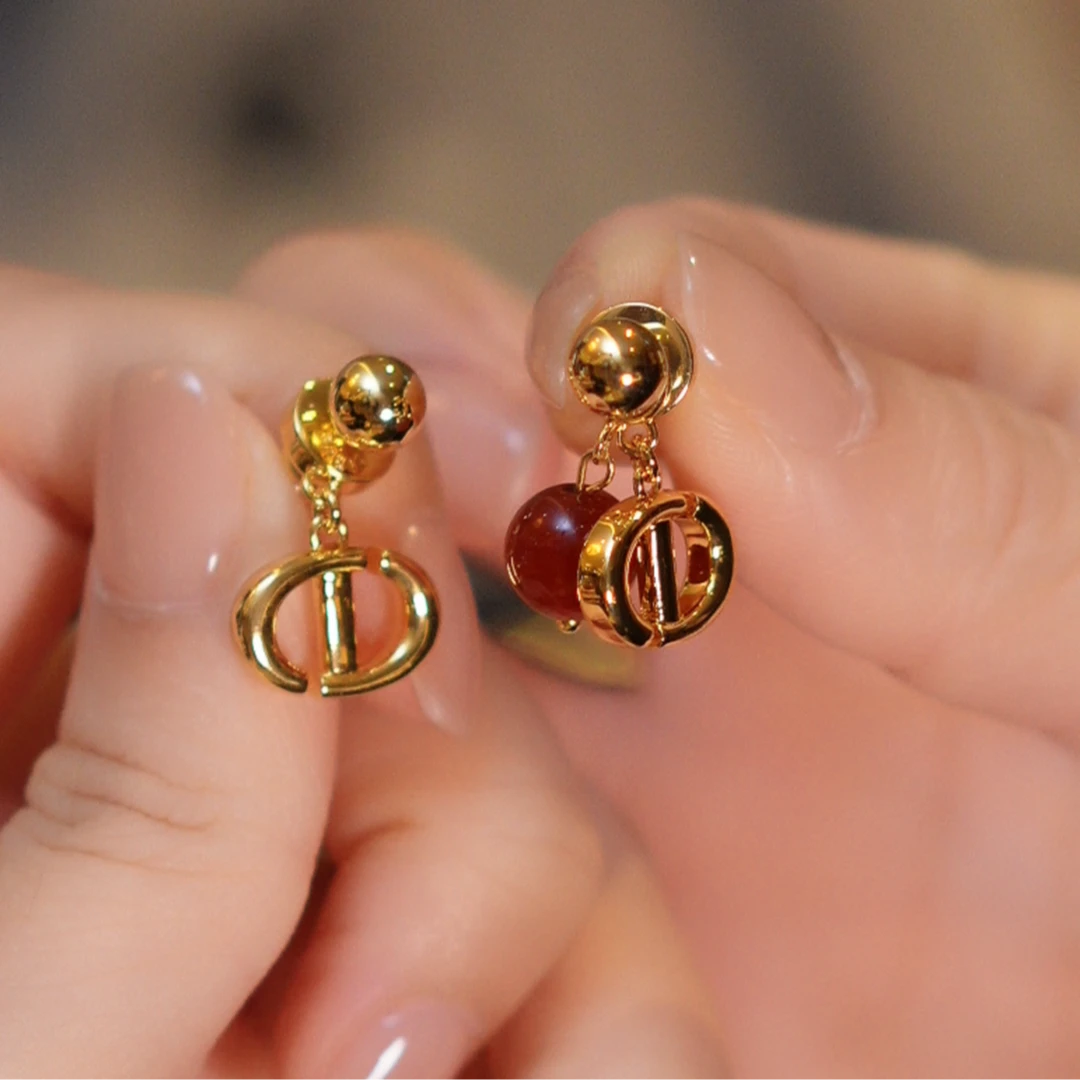 玛瑙猪鼻灵动耳环HTBL0228