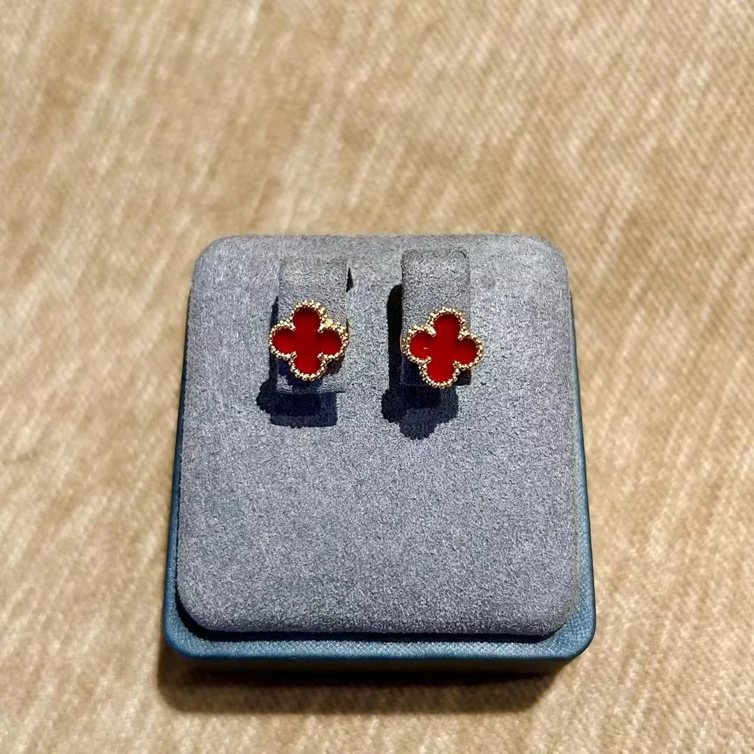 玛瑙小草红耳钉HTZ0274