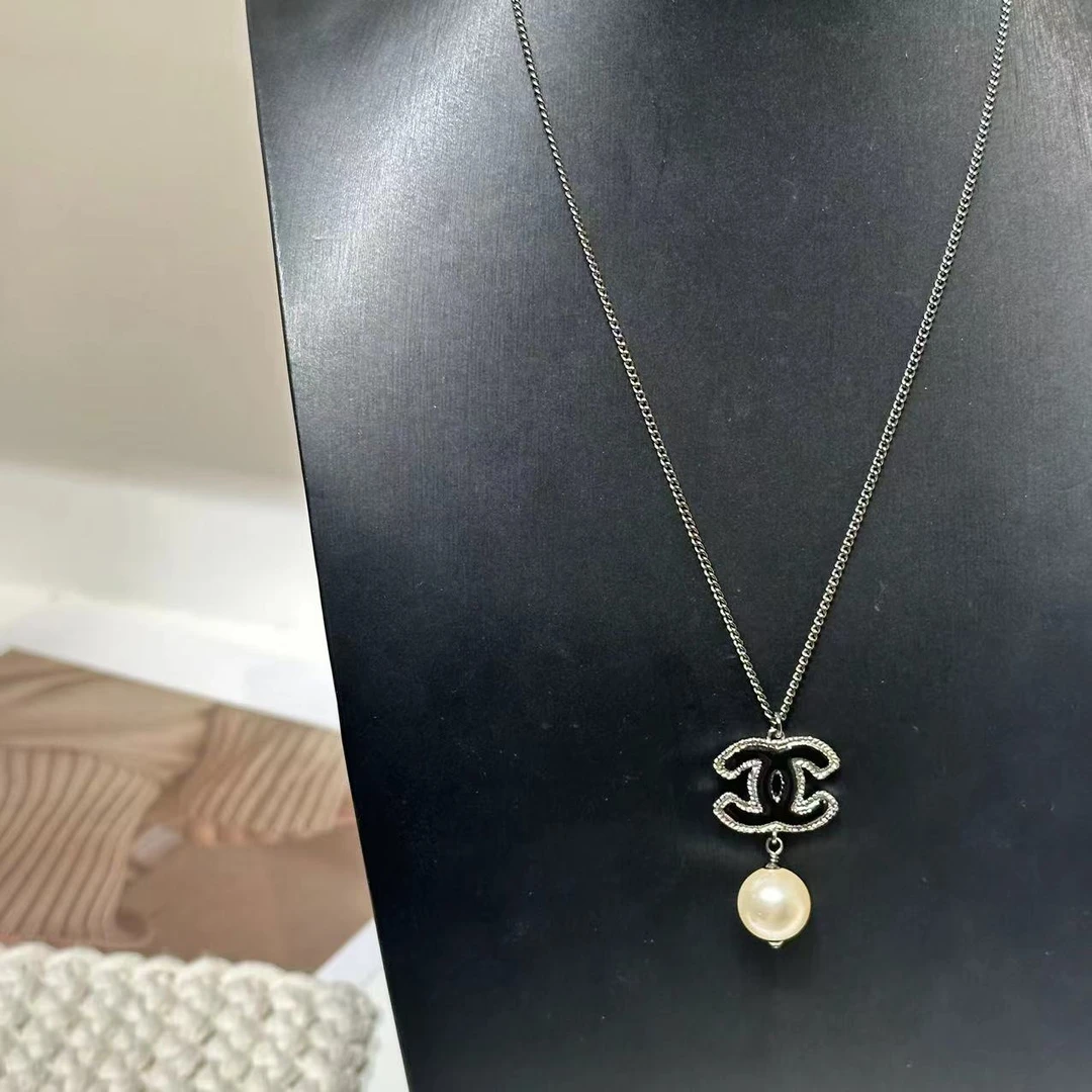 95新  HIHI/Chanel 13S 银色双C珐琅珍珠项链/9104294