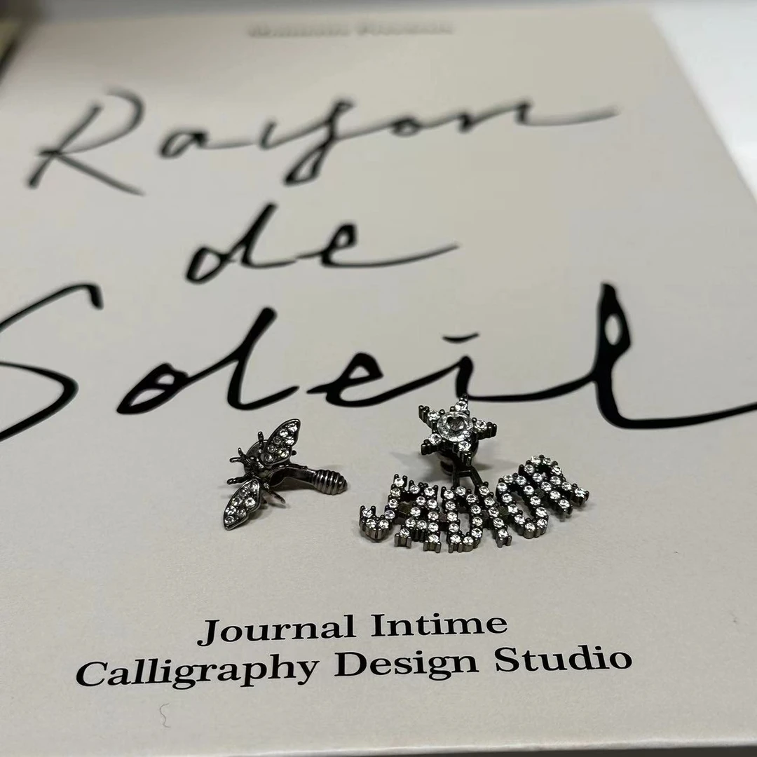 95新  HIHI/DIOR 字母星星镶钻小蜜蜂耳钉/8787211