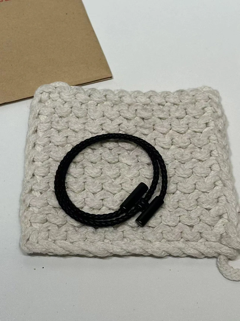 99新 Hermes/爱马仕  hihi/Hermes 爱马仕 黑色编织手环10321723