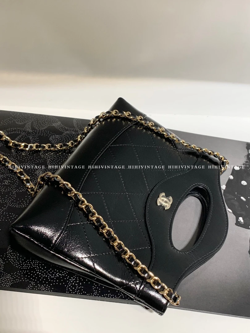 全新未使用 Chanel/香奈儿 HIHI/24C 黑金横版Mini31Bag 新款镭射