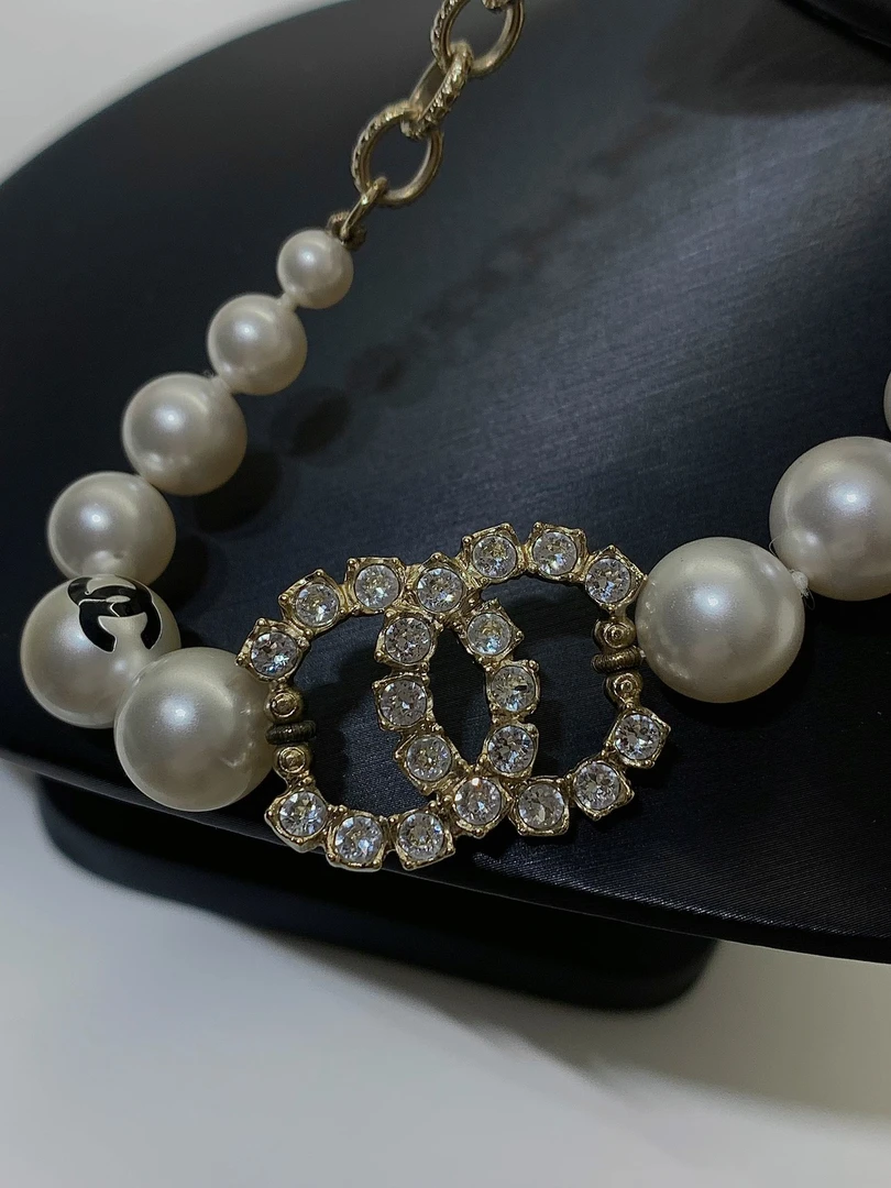 95新 hihi/Chanel 20P 双C镶钻珍珠手链 /8832750