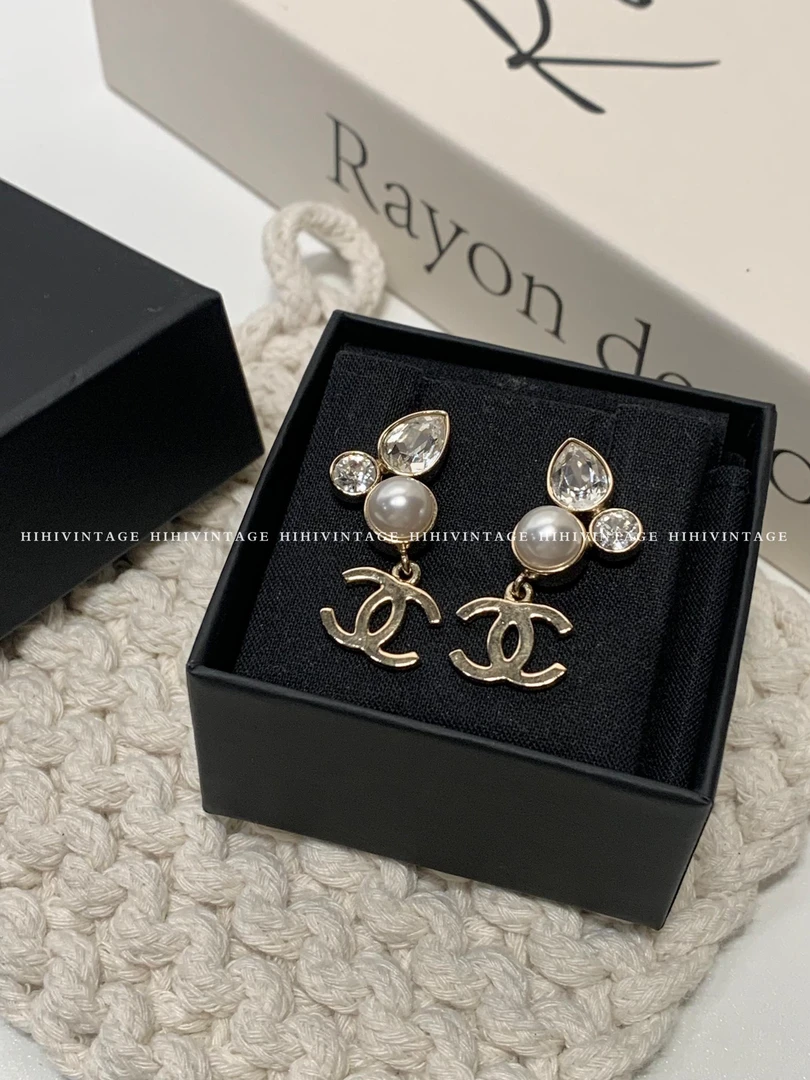 99新  HIHI/Chanel 22C 双C珍珠镶钻耳钉 /8787100