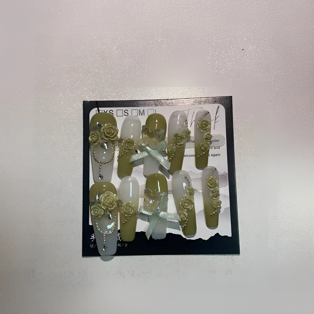 啄语【绿豆玫瑰】纯手工穿戴甲光疗甲气质穿搭可替换美甲贴片