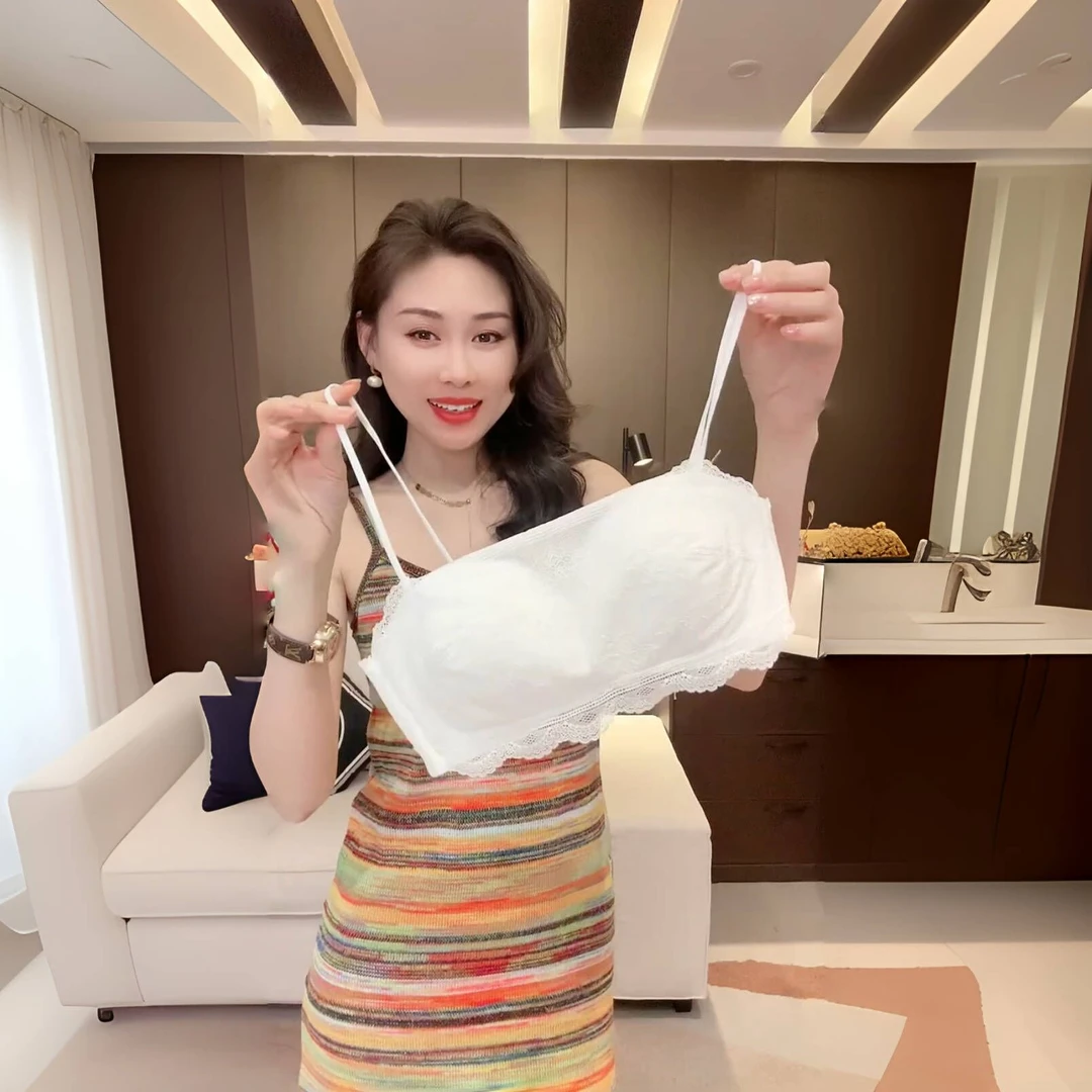 舒适无钢圈女蕾丝背心可脱肩带防滑吊带抹胸式少女防走光半杯美背