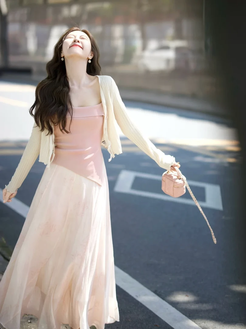 春季温柔风气质甜美搭配一整套慵懒风复古开衫上衣半身裙三件套装