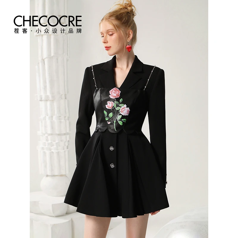 茬客气质时尚套装裙秋冬职业风收腰蓬蓬摆玫瑰印花吊带CM700491AC