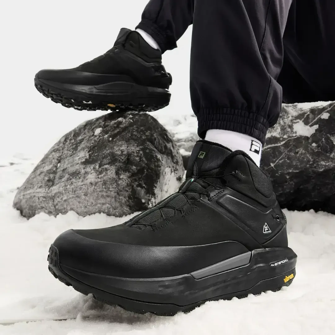 Fila/斐乐冬季情侣加绒保暖【探险家2高帮】路跑鞋W/A12M441110F