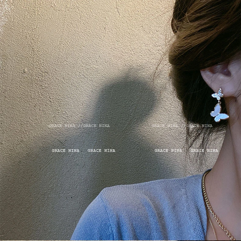 仙女宝藏 潮流蝴蝶耳钉耳环2023年新款潮耳饰女秋冬小巧高级感