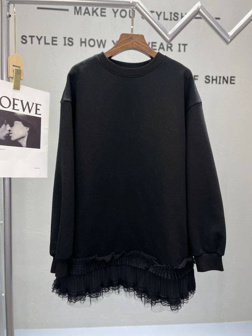 君家蕾丝花边拼接设计纯色加绒卫衣