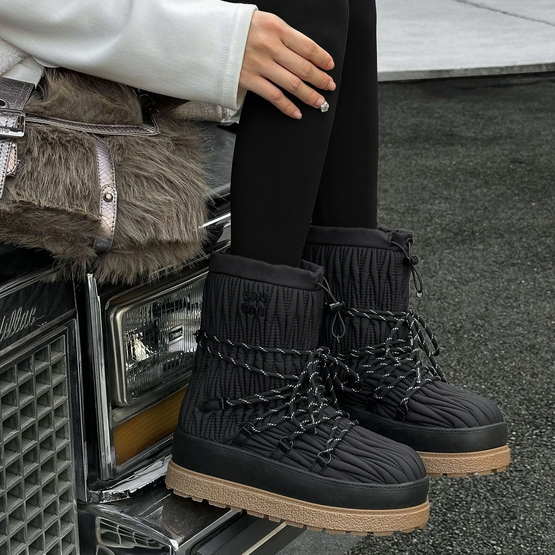 可拆卸内衬褶皱厚底雪地靴女冬季雨伞布防水防滑棉鞋绑带加厚短靴