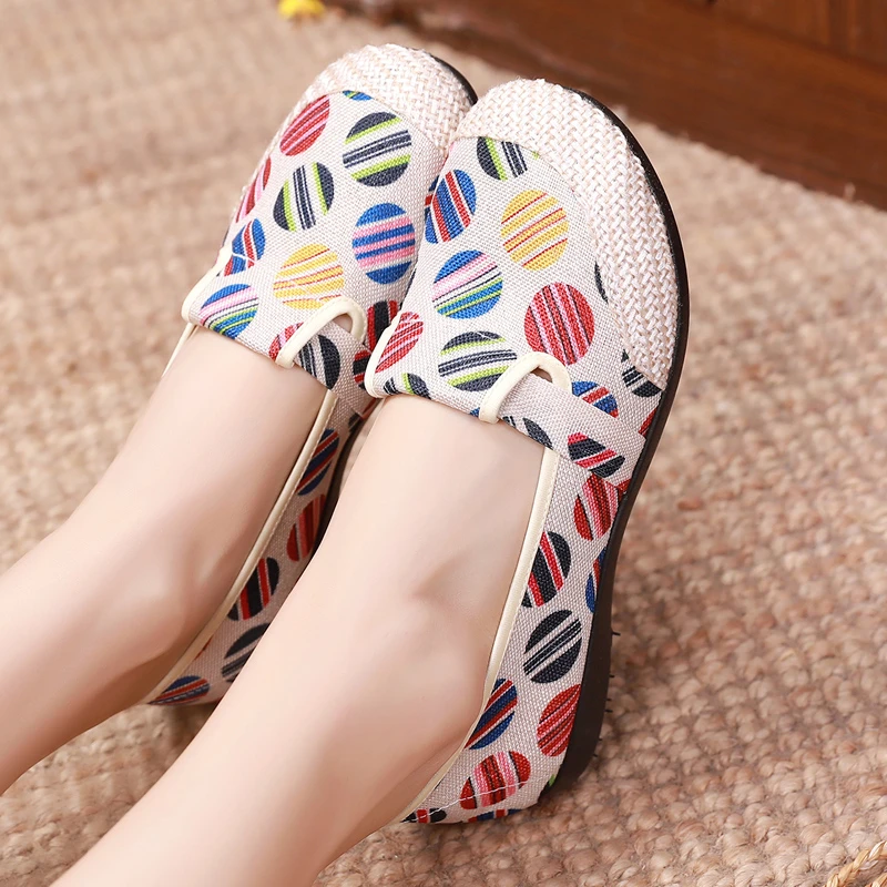 新老北京布鞋休闲舒适女鞋子女鞋小香风平底鞋夏季民族风软底防滑