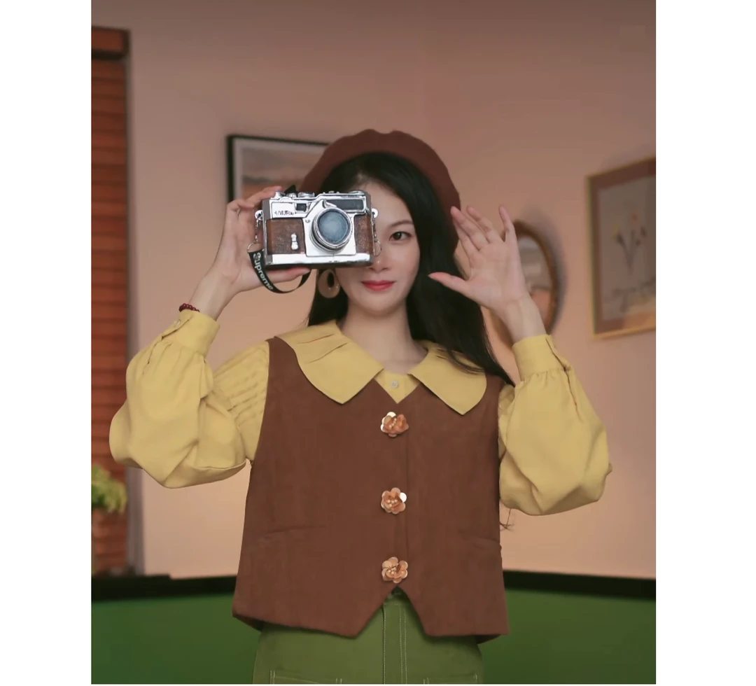 佳佳【拉文克劳】秋季无袖百搭马甲外套复古设计感小众时尚减龄