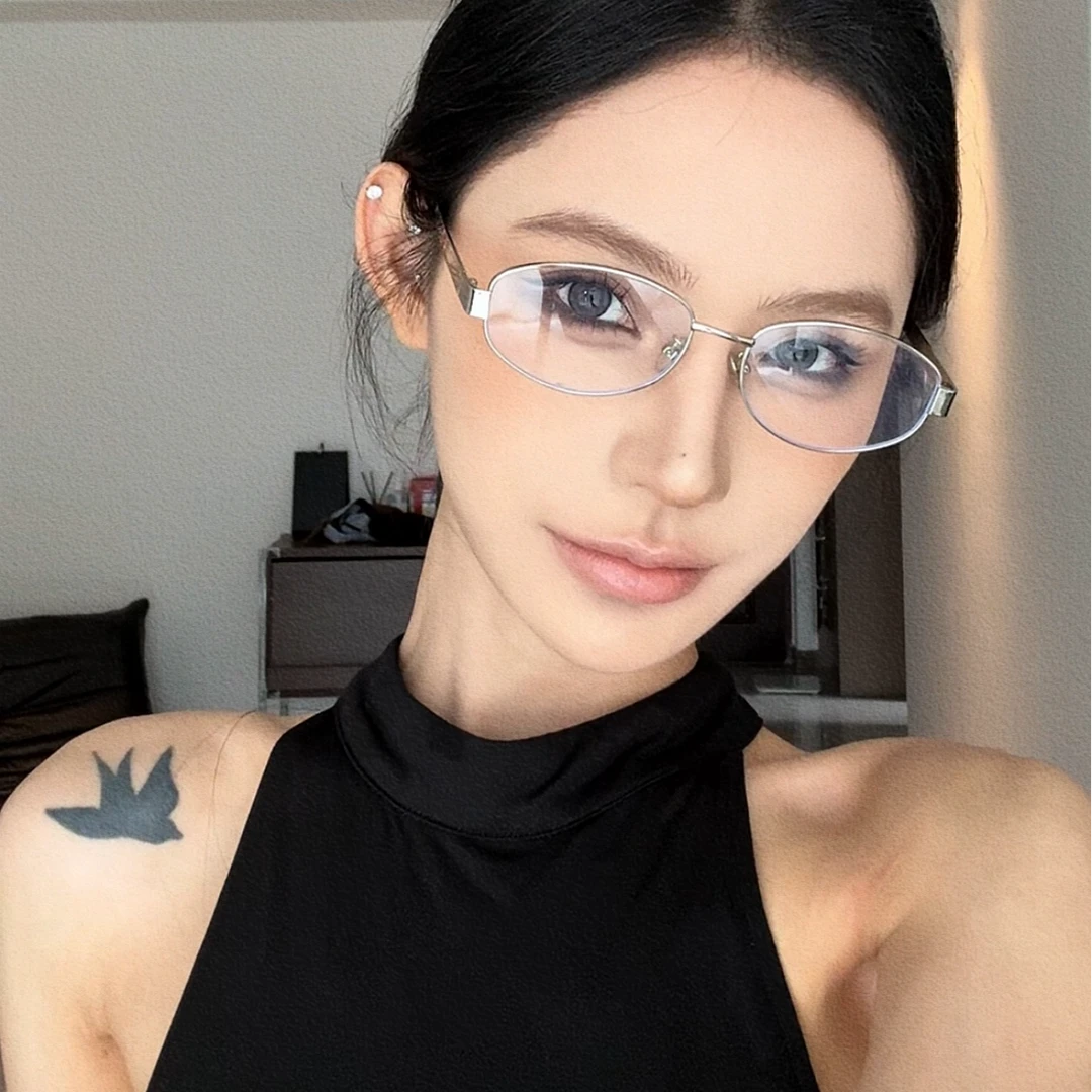 高级感时尚超轻素颜平光眼镜架个性复古金属椭圆框光学镜可配度数