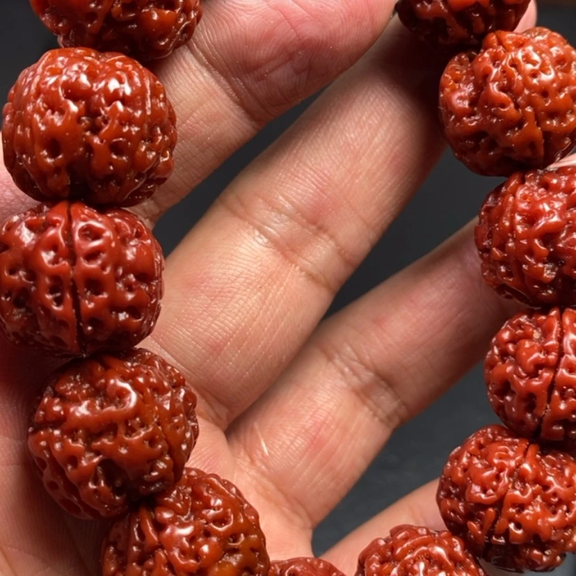 【闪购商品】橄榄核吊坠