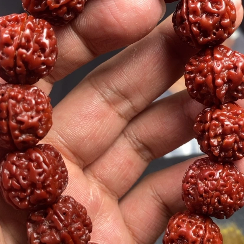 【闪购商品】橄榄核吊坠