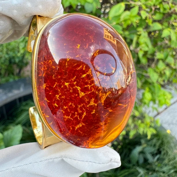 假一赔十，欧款欧风琥珀蜜蜡手镯 44*32*23  欧款手镯 00