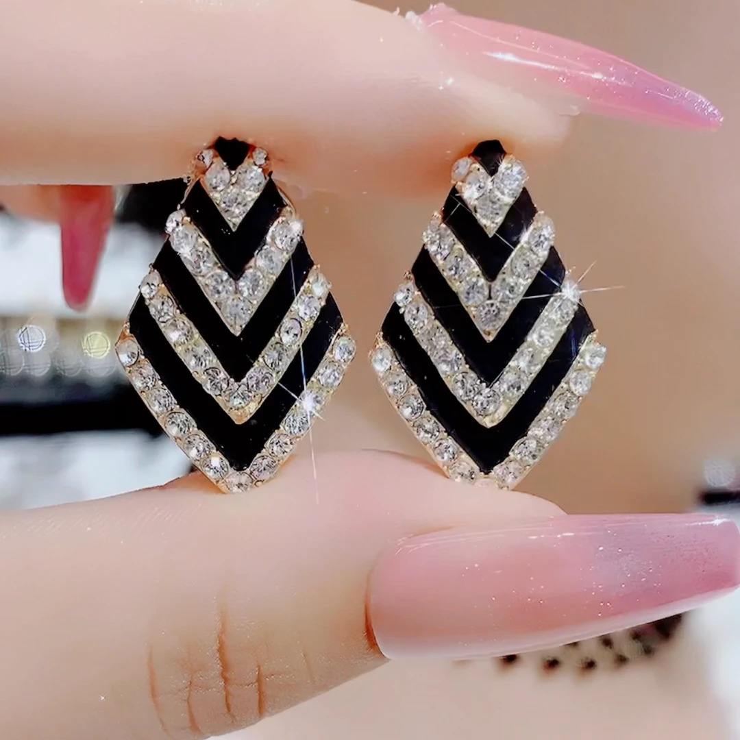 铜合金合成锆石耳饰 215黑白精致条纹白搭耳钉耳环气质S925银针