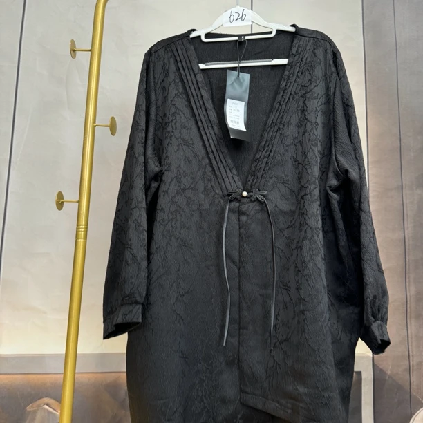 626新中式女装高级黑灰外套国风设计短款上衣