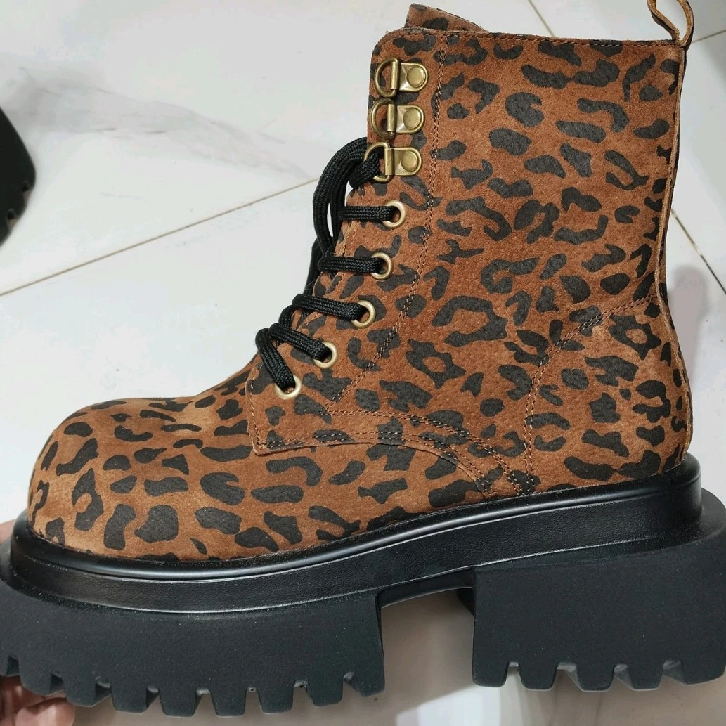 新款正版沈阳马丁靴