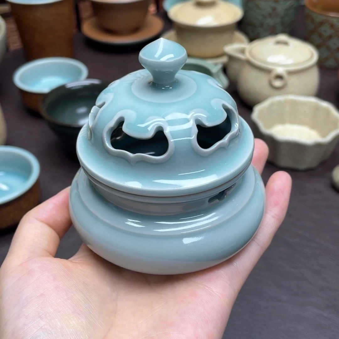 卖****孩精品青瓷茶具杯子