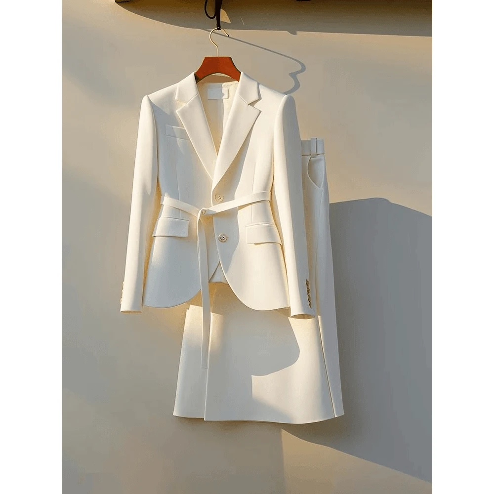 2025秋季新款法式轻熟风气质高级感超好看小香风西装外套上衣女装