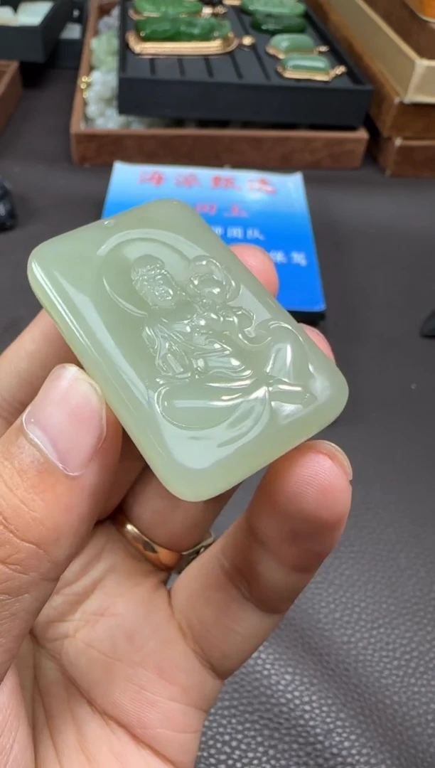 【闪购商品】和田玉【海825】67未镶嵌9031