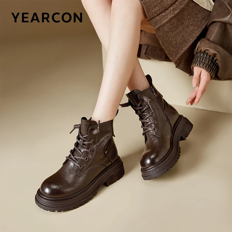 意尔康2024秋冬新款复古英伦风舒适百搭马丁靴时尚休闲中筒女靴