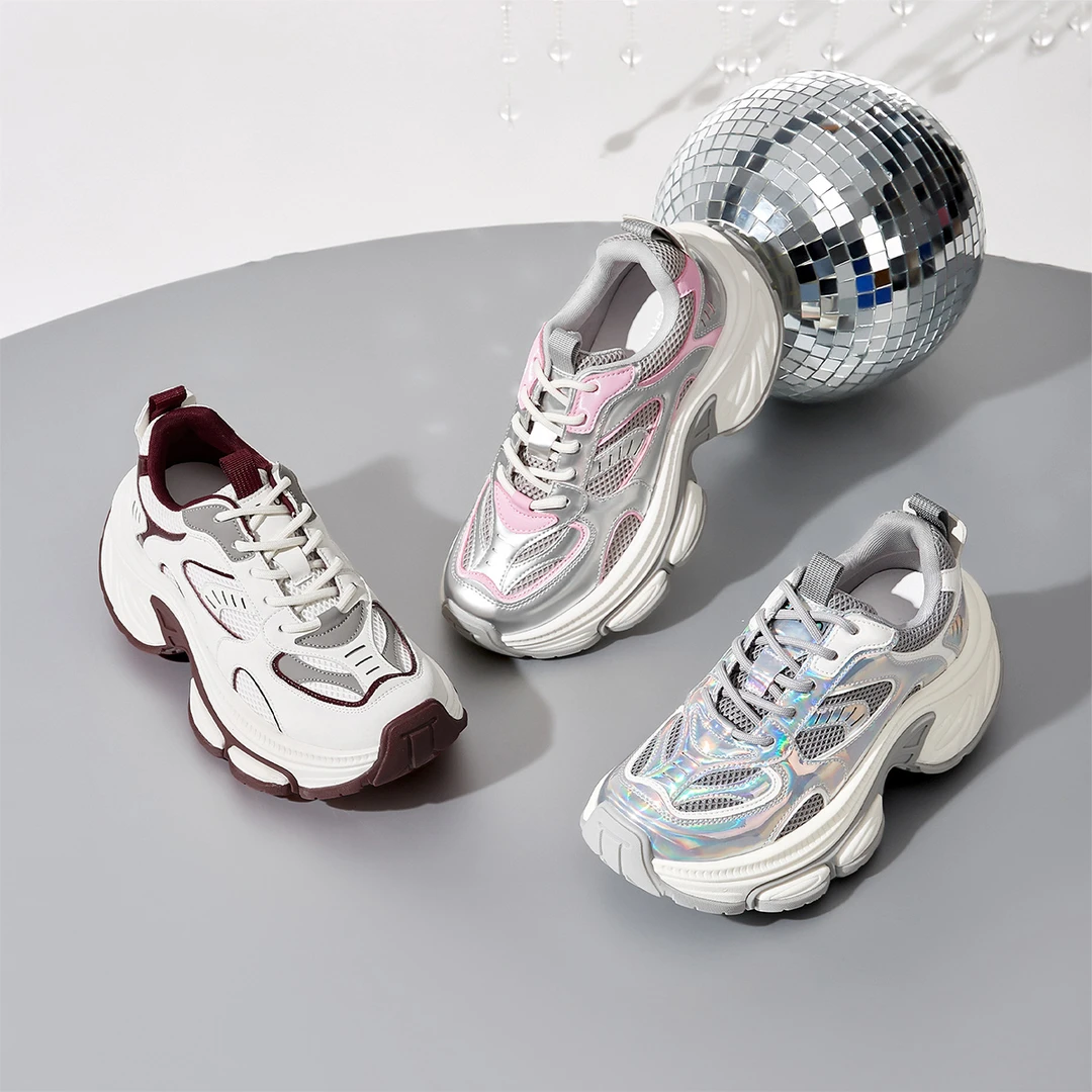 意尔康2024秋季网红休闲鞋新款时尚休闲女鞋百搭厚底跑步老爹鞋