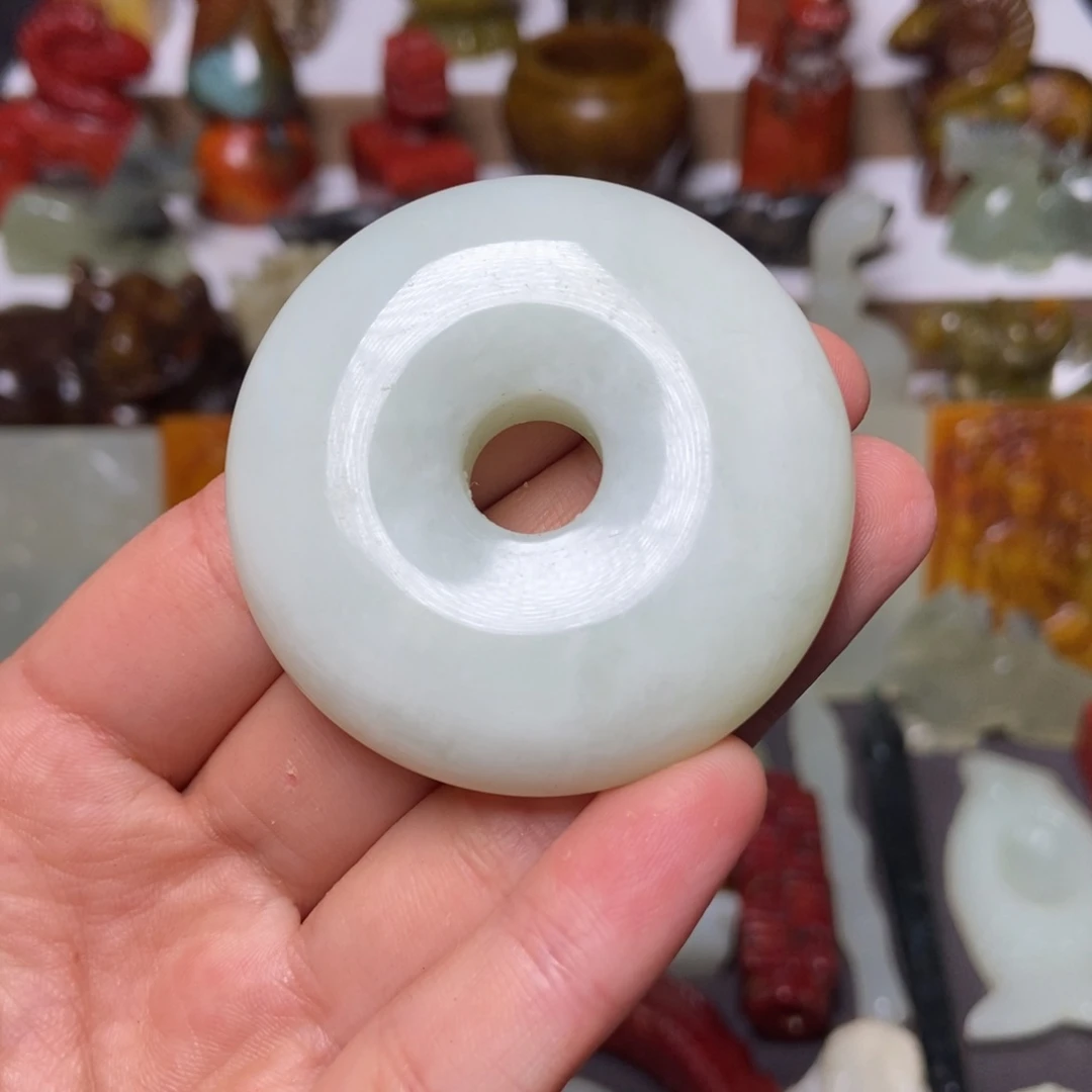 白玉菩提吊坠一一