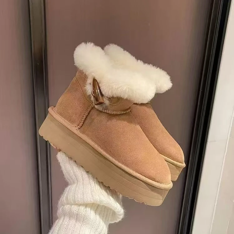 【厚底一粒牛角扣】代工厂纯净版皮毛一体真皮真毛雪地靴