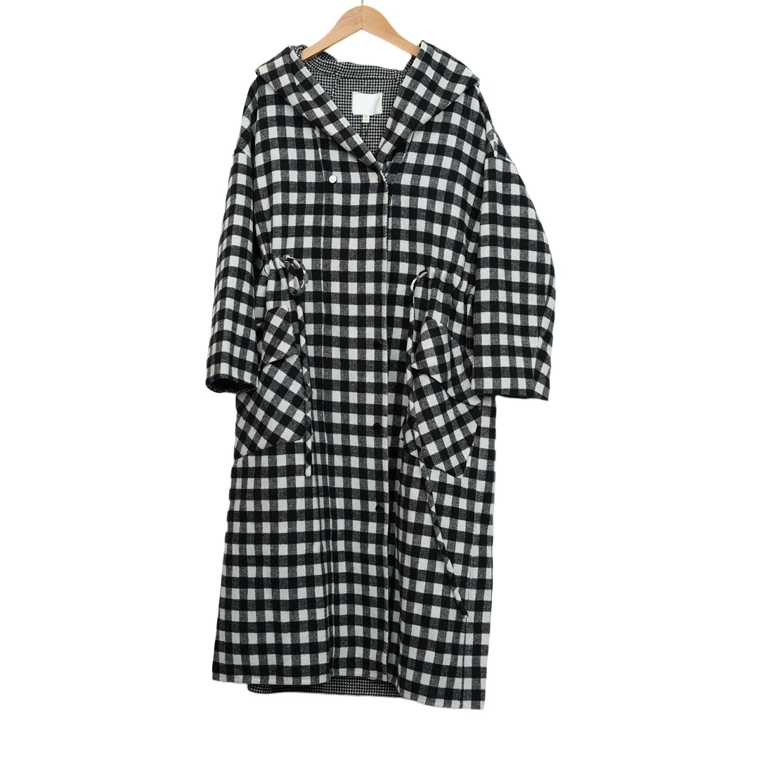 华人某杰精选女装新款洋气百搭黑色格子大衣-2210