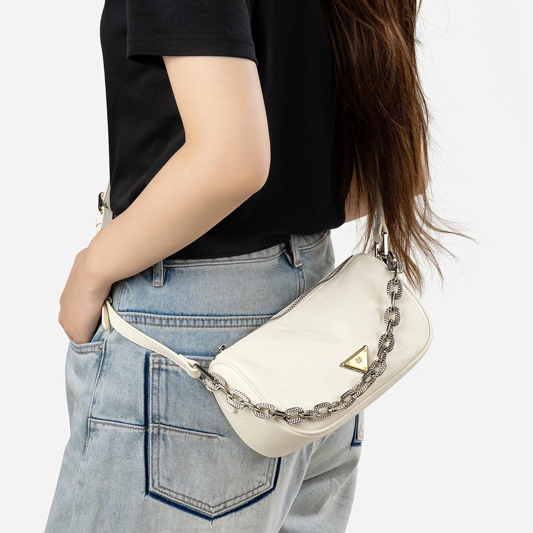 天美意女包2025新款手抓纹豌豆包百搭枕头包链条包腋下单肩斜挎包