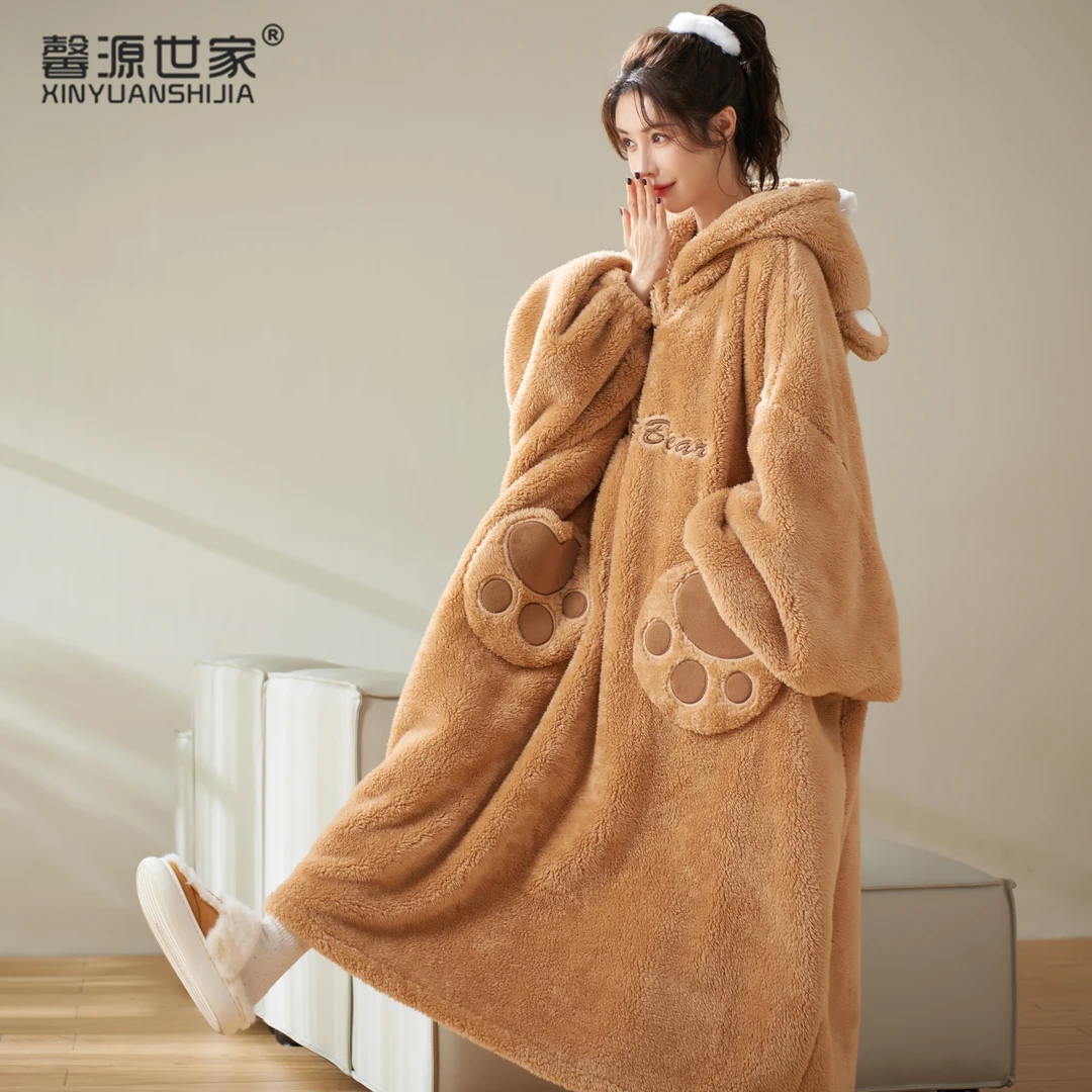 【萌趣熊爪】舒棉绒秋冬加绒加厚连帽卡通大睡袍长款保暖休闲家居服