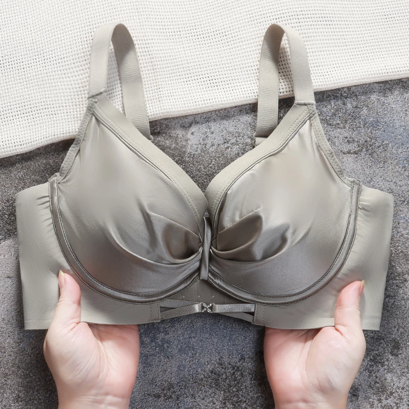 小胸平胸专用加厚聚拢小胸显大文胸无痕女士性感舒适美背女士内衣