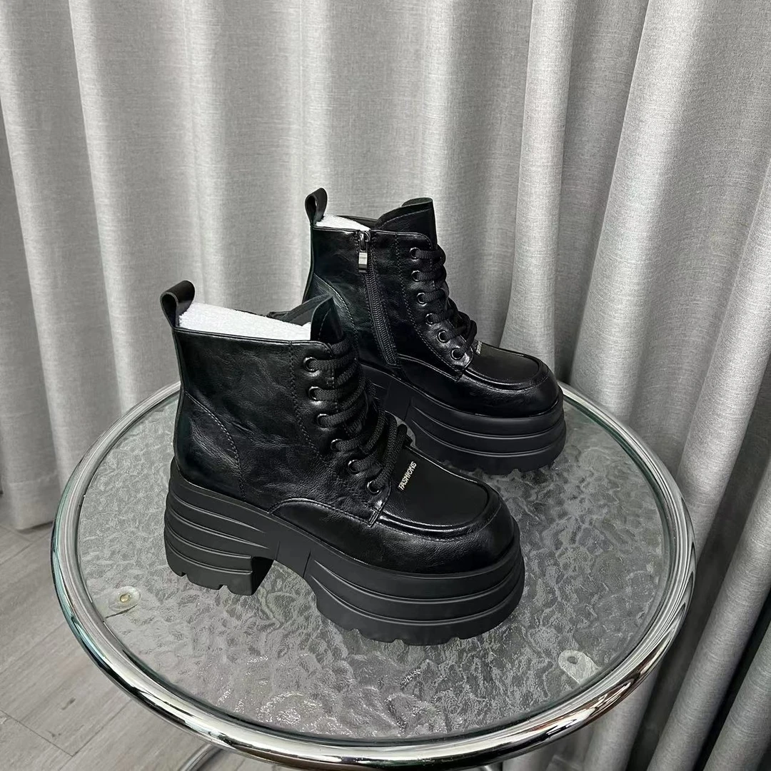 【增高9CM】2024秋时尚休闲英伦风厚底小个子增高女靴 9315-1