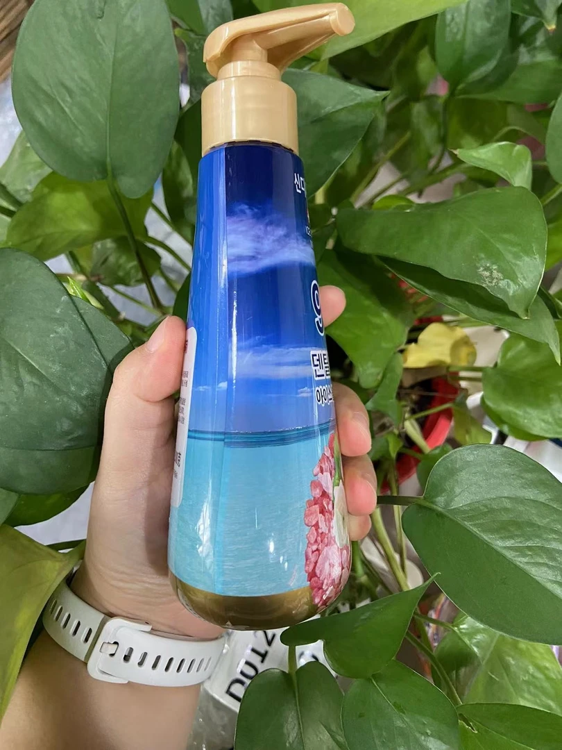 （97升级款！国民按压管牙膏）用完不想换！有小颗粒帮助深层清洁