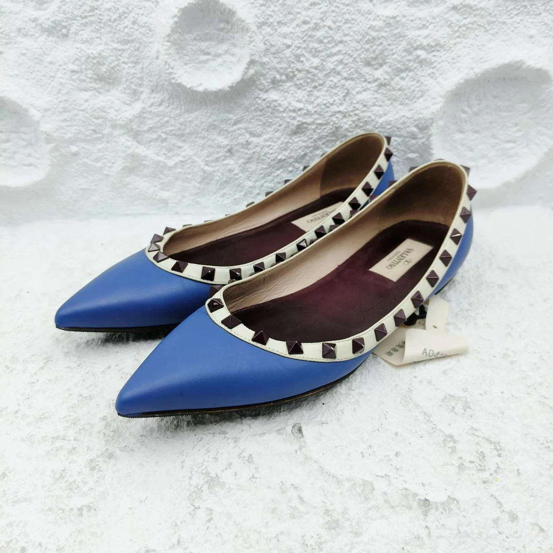 99新 Valentino/华伦天奴 37.5码/平底鞋/非全新