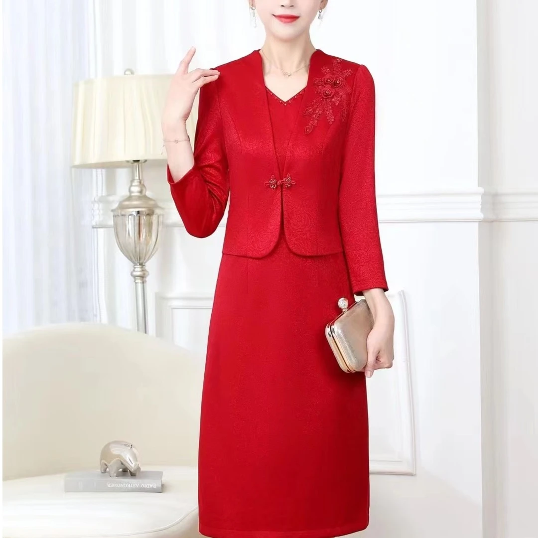 成龙服饰推荐时尚气质新款喜婆婆喜妈妈婚宴装