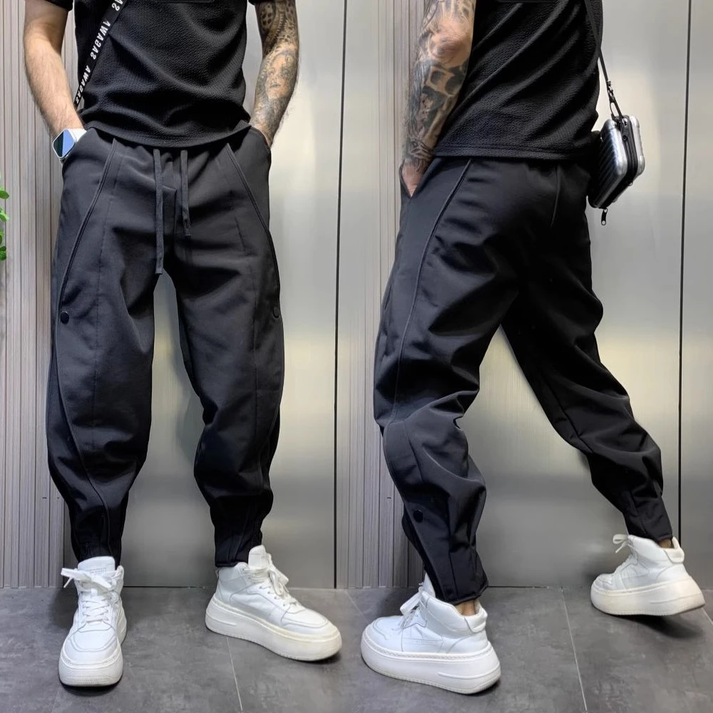 男士休闲卫裤男韩版阔腿运动哈伦裤美式工装宽松束脚裤潮黑色ins