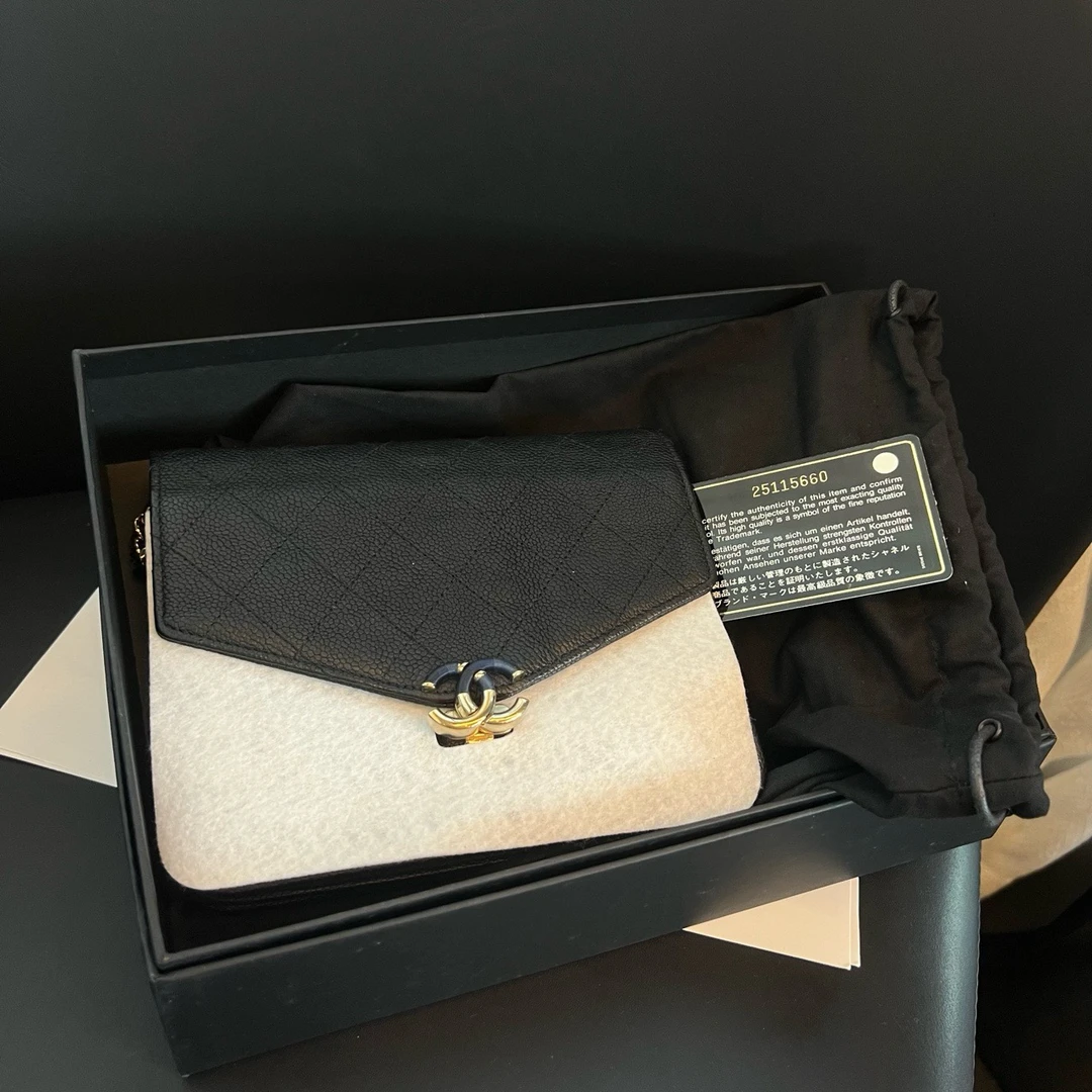 95新 Chanel/香奈儿 黑色信封链条单肩斜挎包