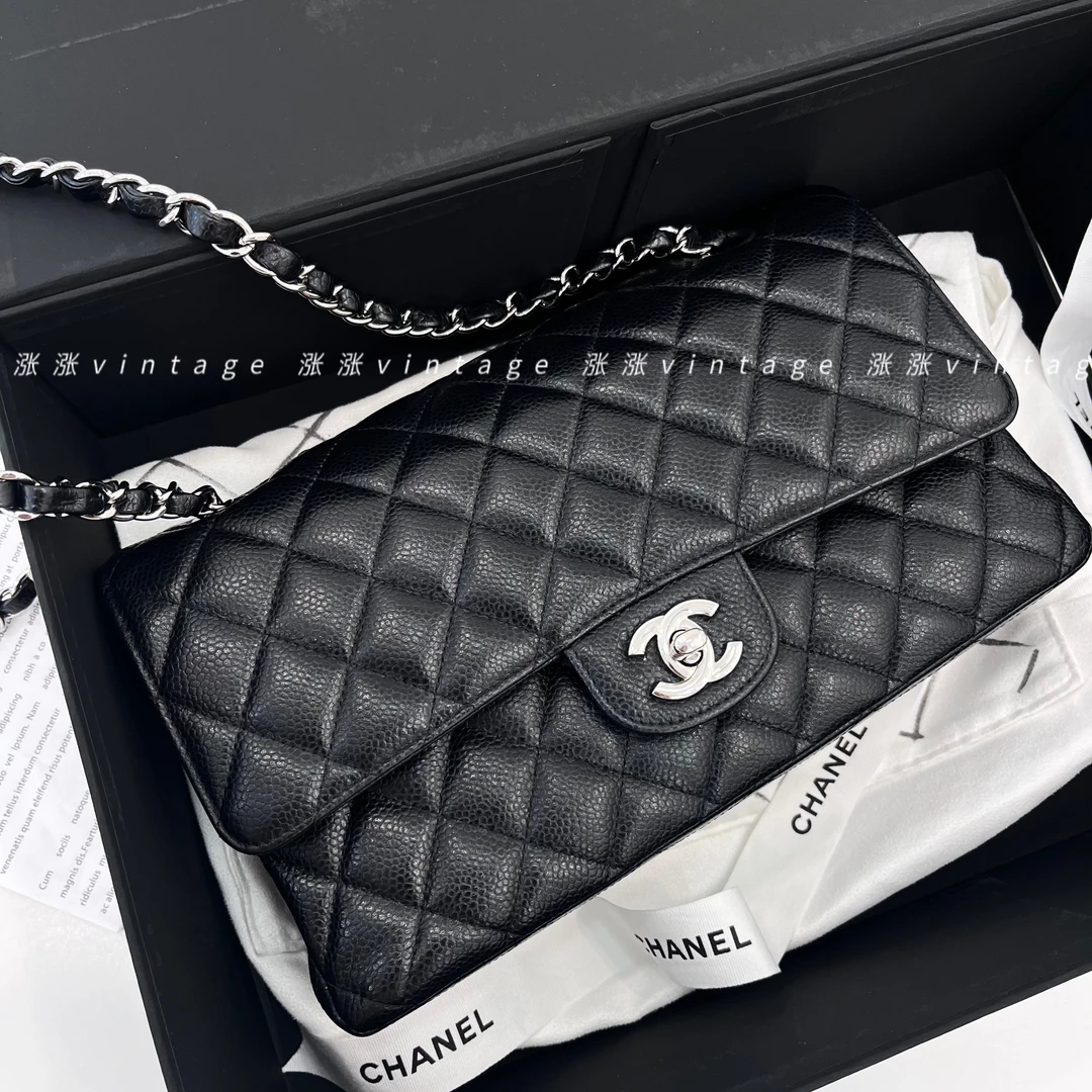 99新 Chanel/香奈儿 Cf中号黑银荔枝牛斜挎包 26开