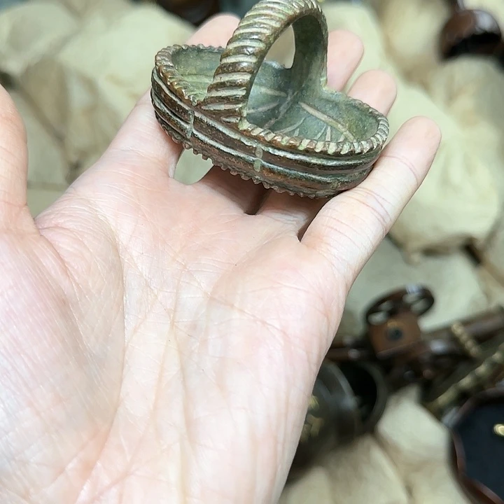 铜质工艺把玩摆件